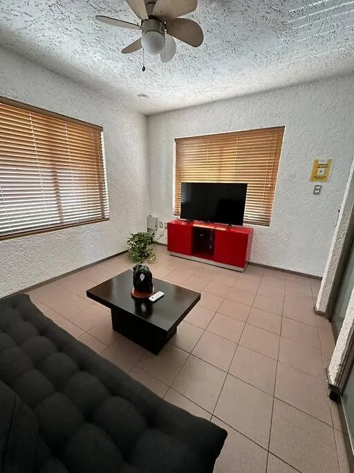 Villa Beachside House In Hotel Zone With Bbq And Luxury Amenities Cancun