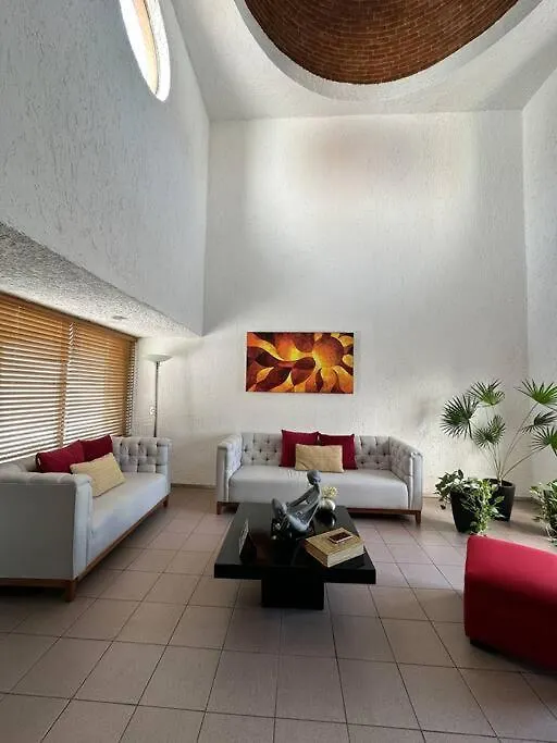 Beachside House In Hotel Zone With Bbq And Luxury Amenities Cancun