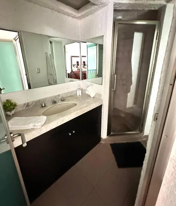 Villa Beachside House In Hotel Zone With Bbq And Luxury Amenities Cancun